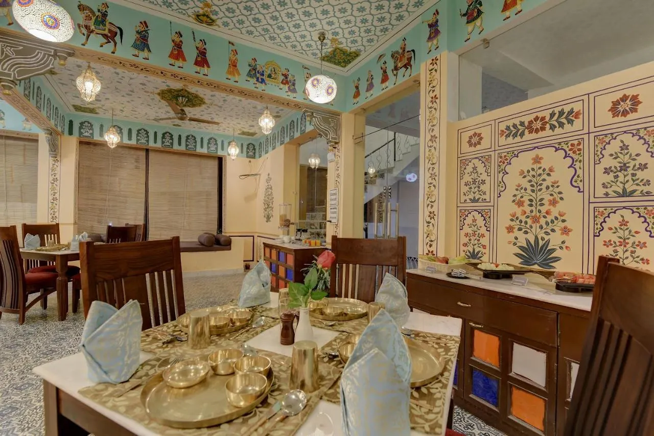 ***  Hotel Janak Vilas Udaipur India